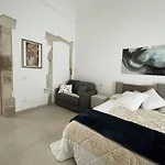 Ambrogio House * 시라쿠사